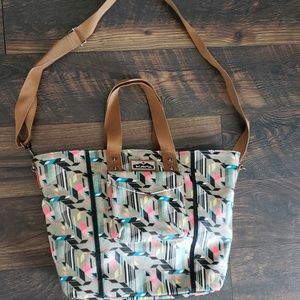 Kavu cross body tote